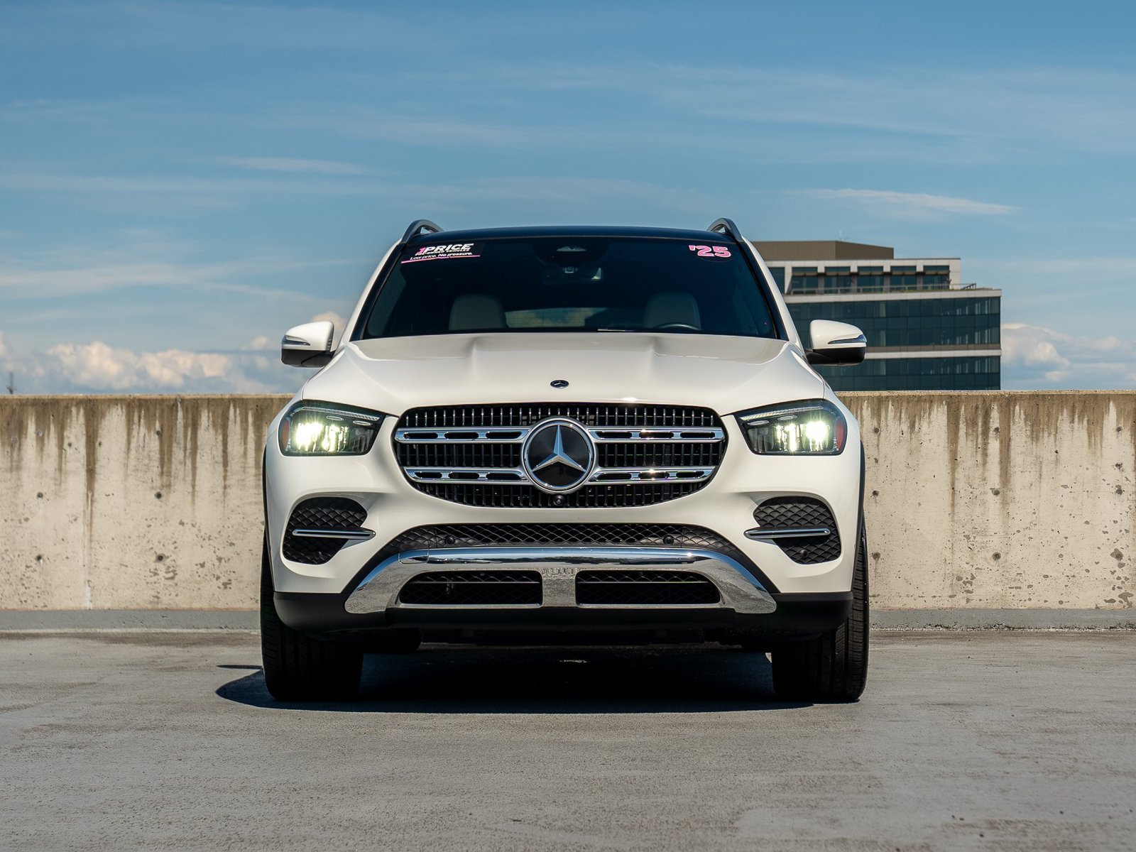 Certified 2025 Mercedes-Benz GLE 450e 4MATIC w/ Winter Package video 2