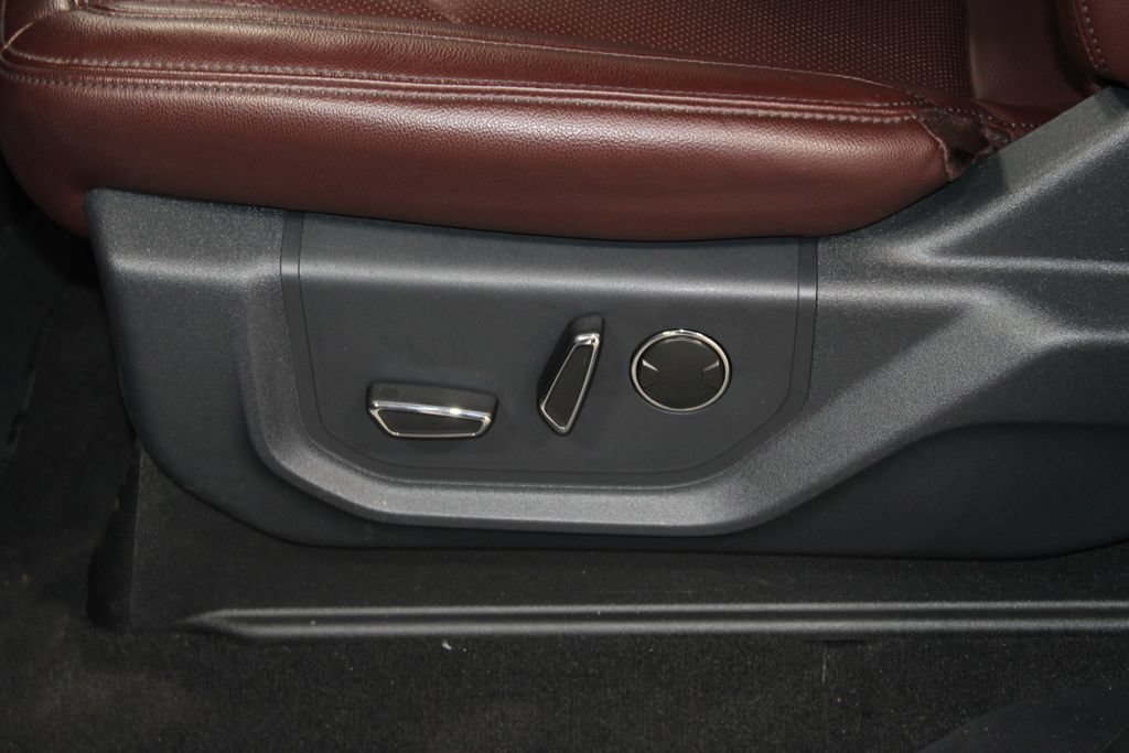Used 2024 Ford Expedition Max Limited AWD/4WD image 21