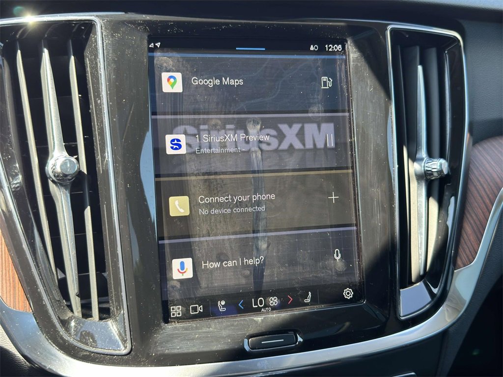 Certified 2024 Volvo V60 B5 Cross Country Plus image 24