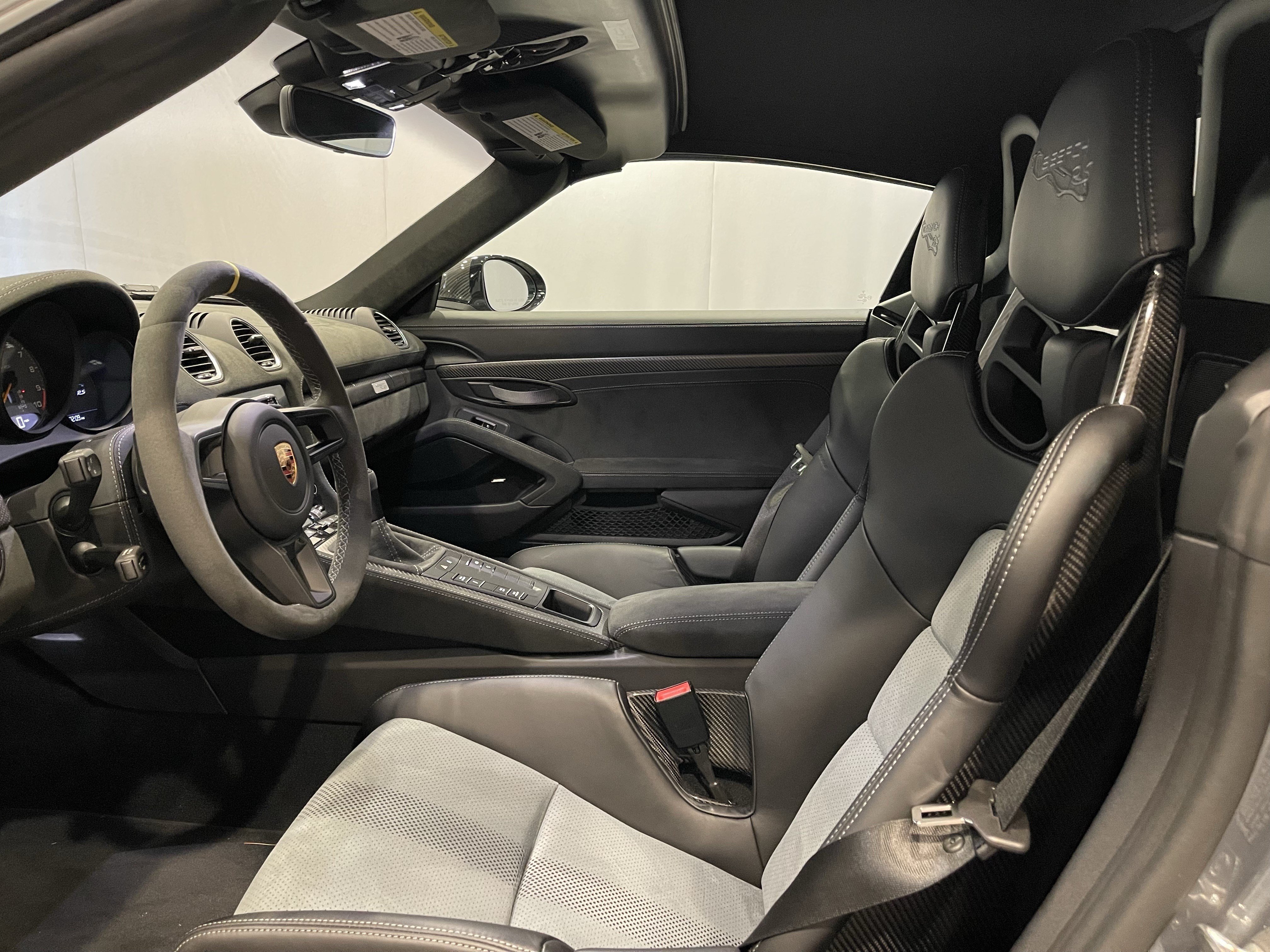 Used 2024 Porsche 718 Boxster Spyder RS RWD image 14