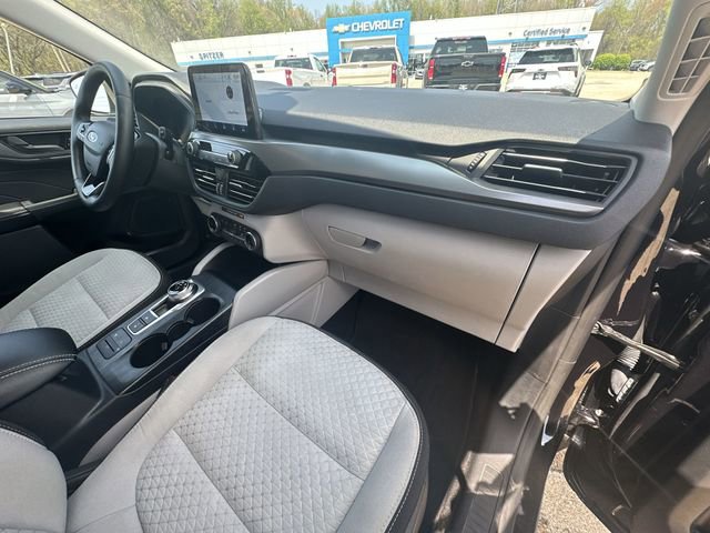Used 2023 Ford Escape Active w/ Cold Weather Package FWD image 30