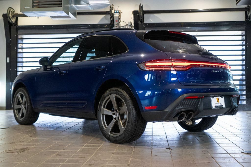 New 2026 Porsche Macan AWD/4WD image 3