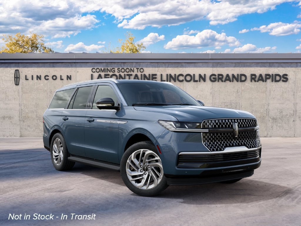 New 2027 Lincoln Navigator Premiere AWD/4WD image 4