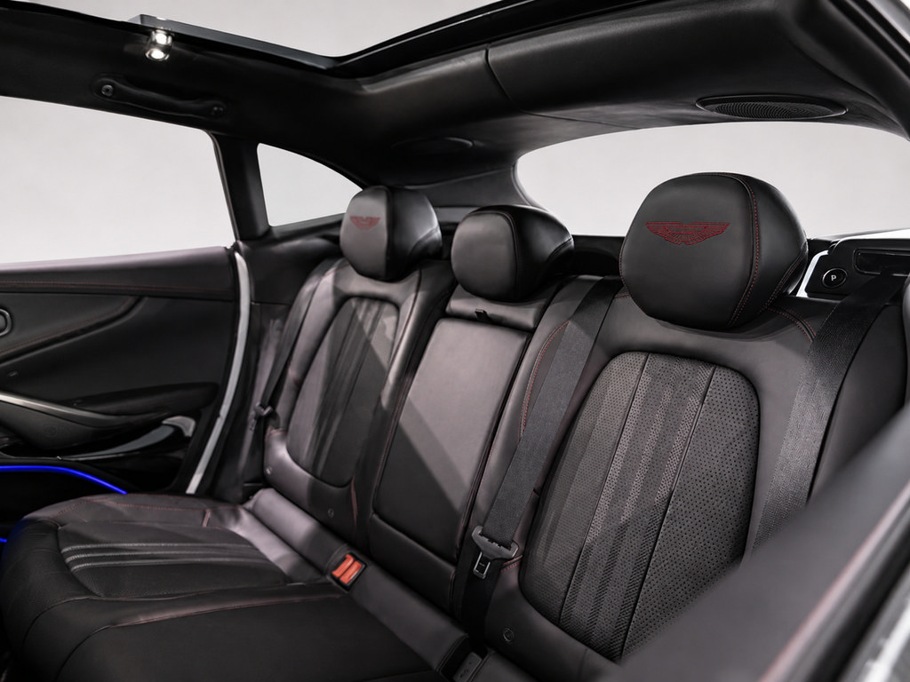 New 2026 Aston Martin DBX 707 AWD/4WD image 33
