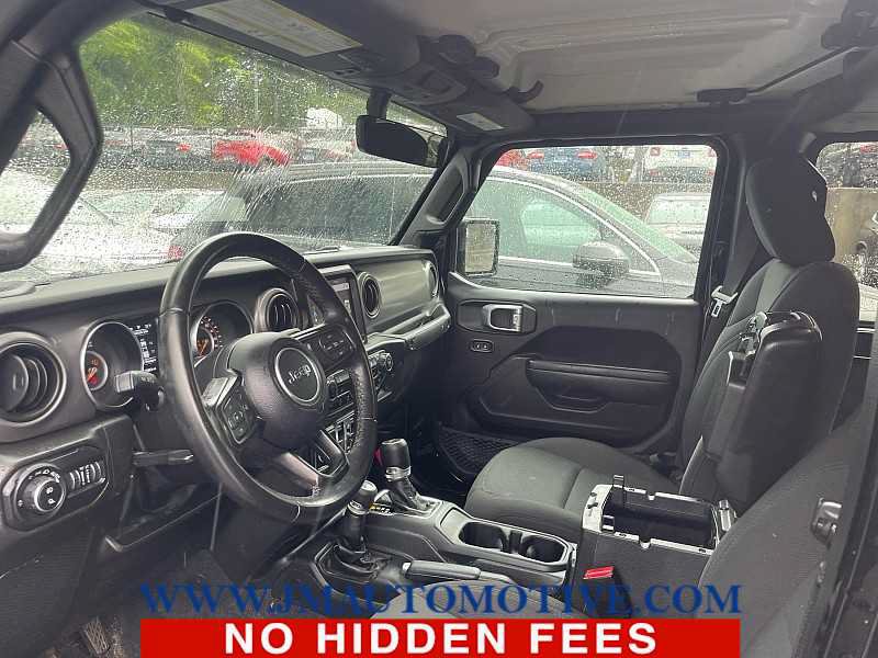 Used 2022 Jeep Gladiator Sport AWD/4WD image 2