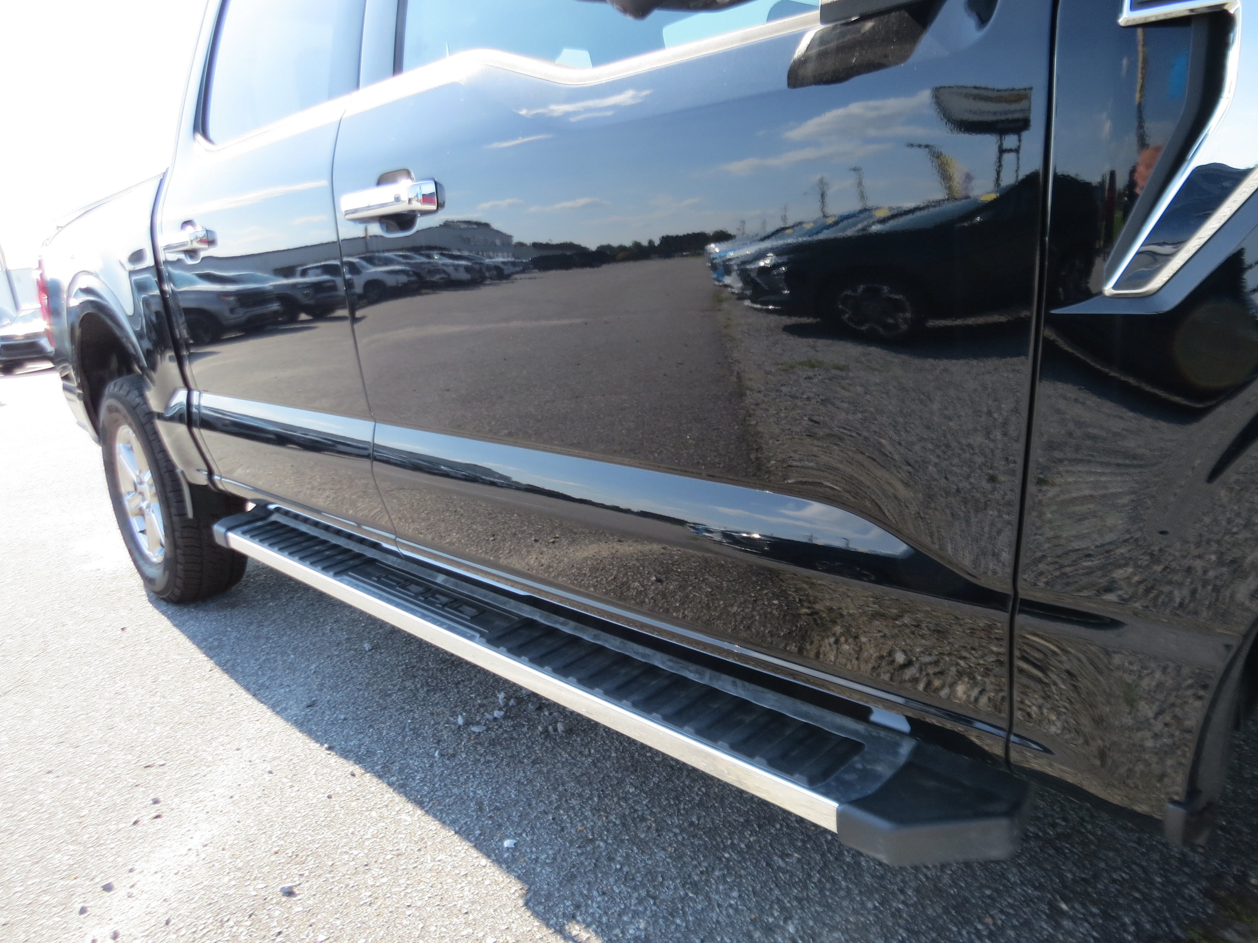 Used 2024 Ford F150 XLT w/ Equipment Group 302A MID AWD/4WD image 12