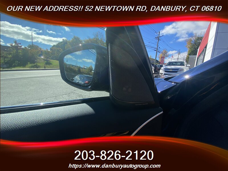 Used 2023 BMW 530i xDrive w/ M Sport Package AWD/4WD image 12