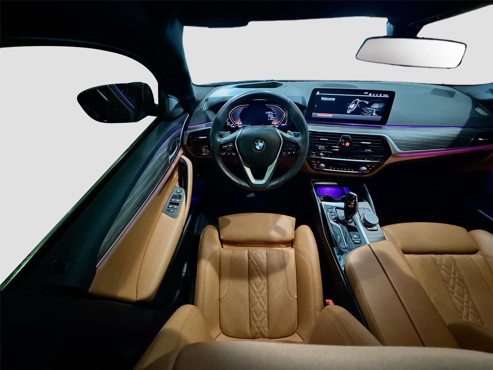 Used 2022 BMW 540i w/ Premium Package image 3