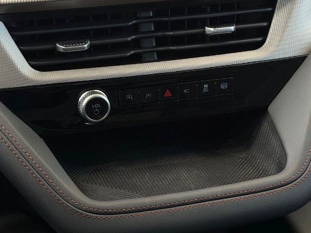 New 2026 Ford Explorer Active w/ Active Comfort Package RWD image 41