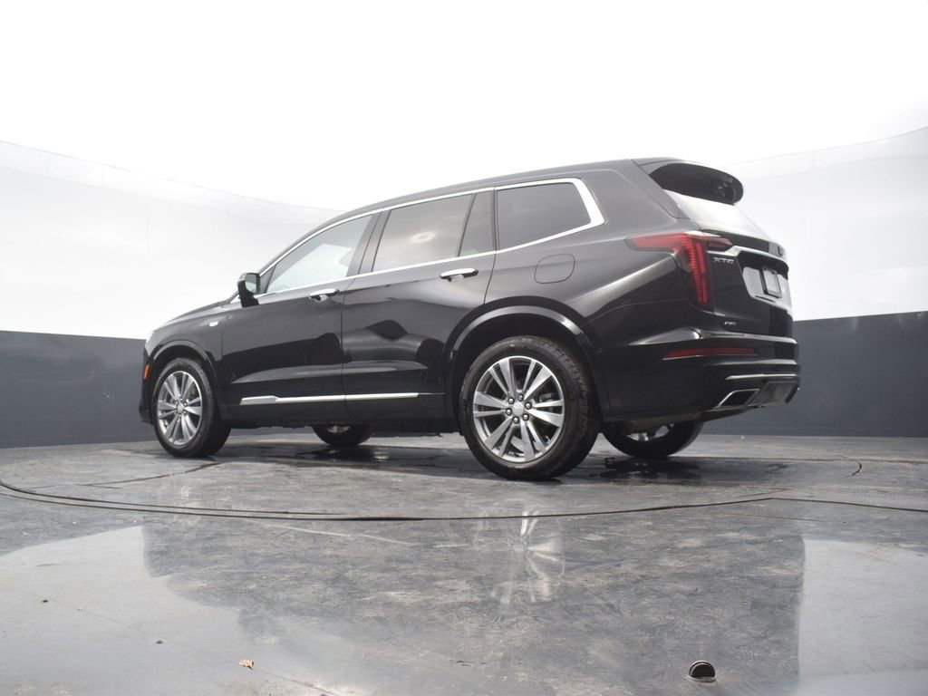 Used 2024 Cadillac XT6 Premium Luxury w/ Technology Package image 52
