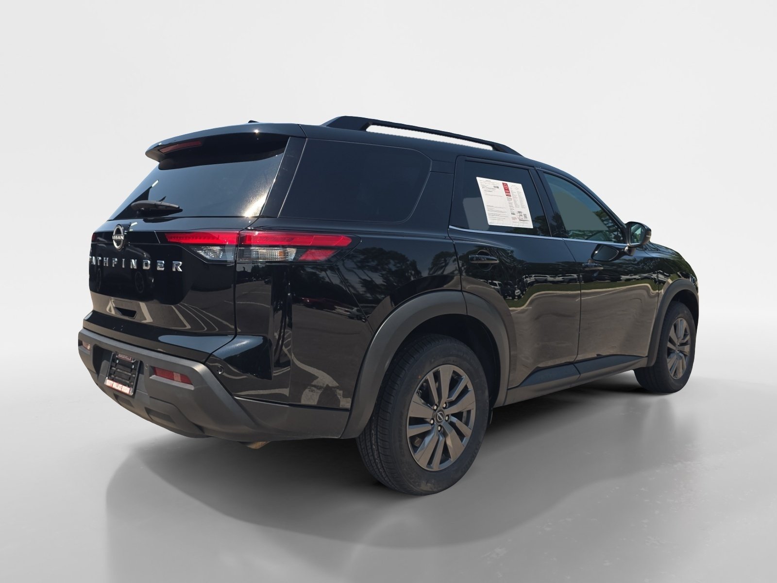 Certified 2025 Nissan Pathfinder SV FWD image 6