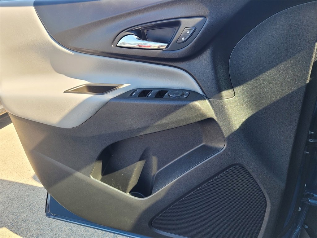 Used 2024 Chevrolet Equinox LS image 13