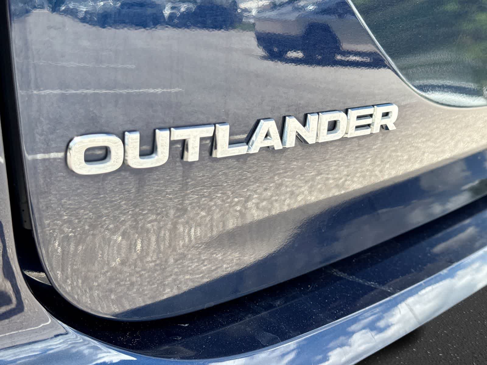Used 2024 Mitsubishi Outlander SE FWD image 19