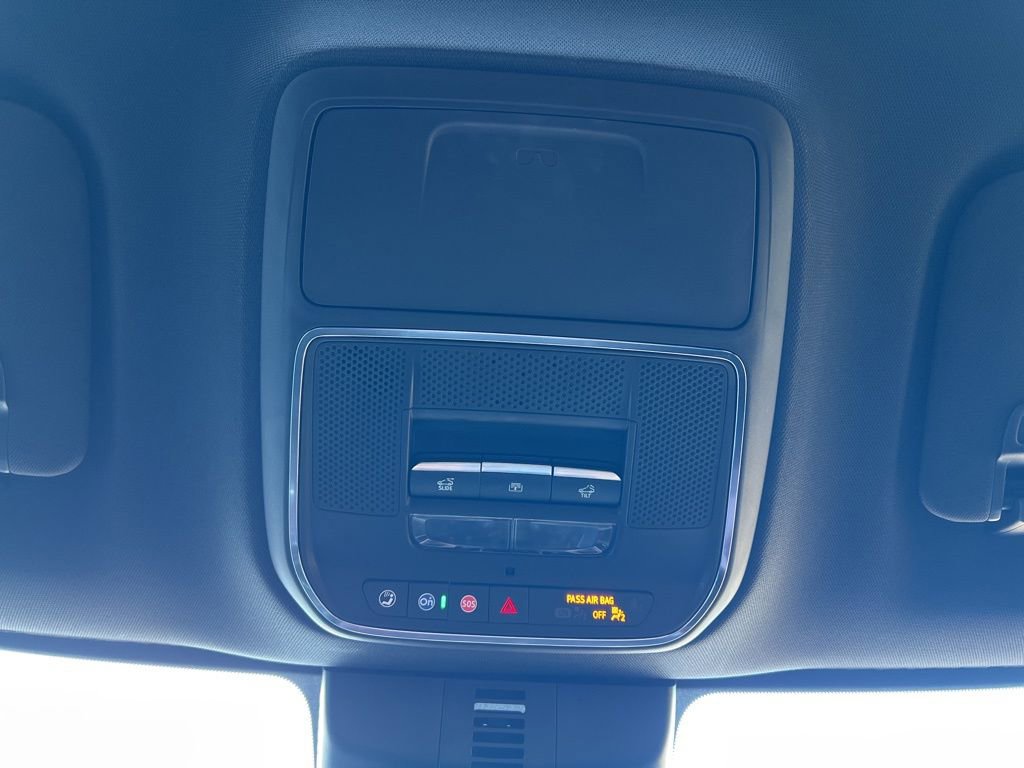 Used 2024 Chevrolet Traverse RS w/ LPO, Floor Liner Package image 25