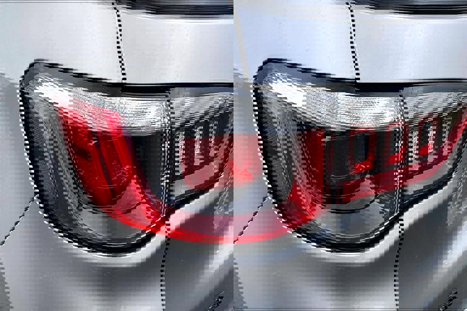 Used 2019 Jeep Compass Altitude image 32