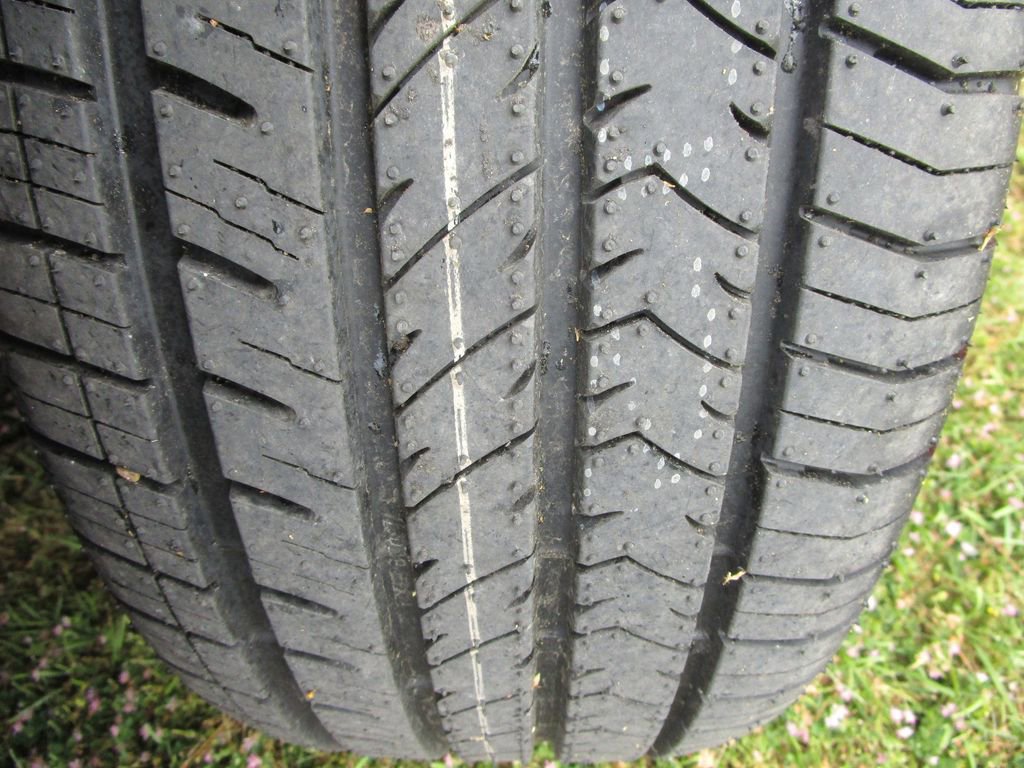 Used 2022 Chevrolet Camaro LT w/ RS Package image 26