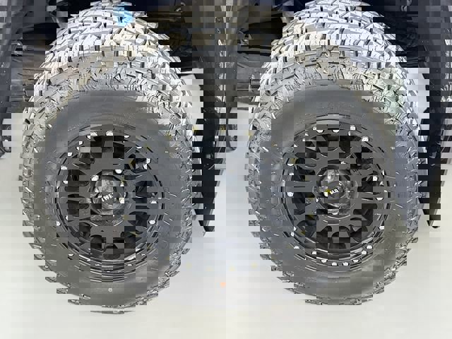 Certified 2018 Toyota Tundra SR5 w/ TRD Off Road Package AWD/4WD image 29