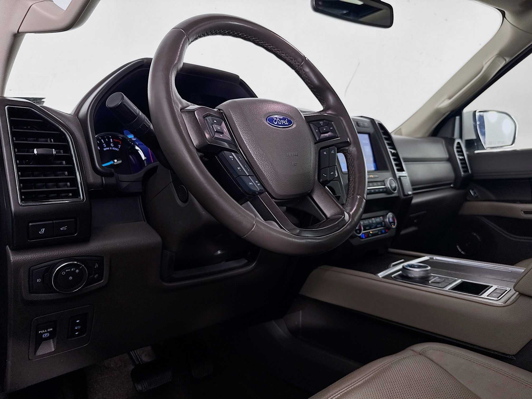 Used 2021 Ford Expedition Limited RWD image 22
