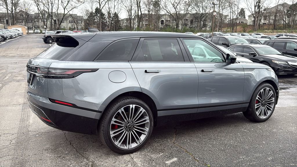 Used 2024 Land Rover Range Rover Velar Dynamic SE image 3