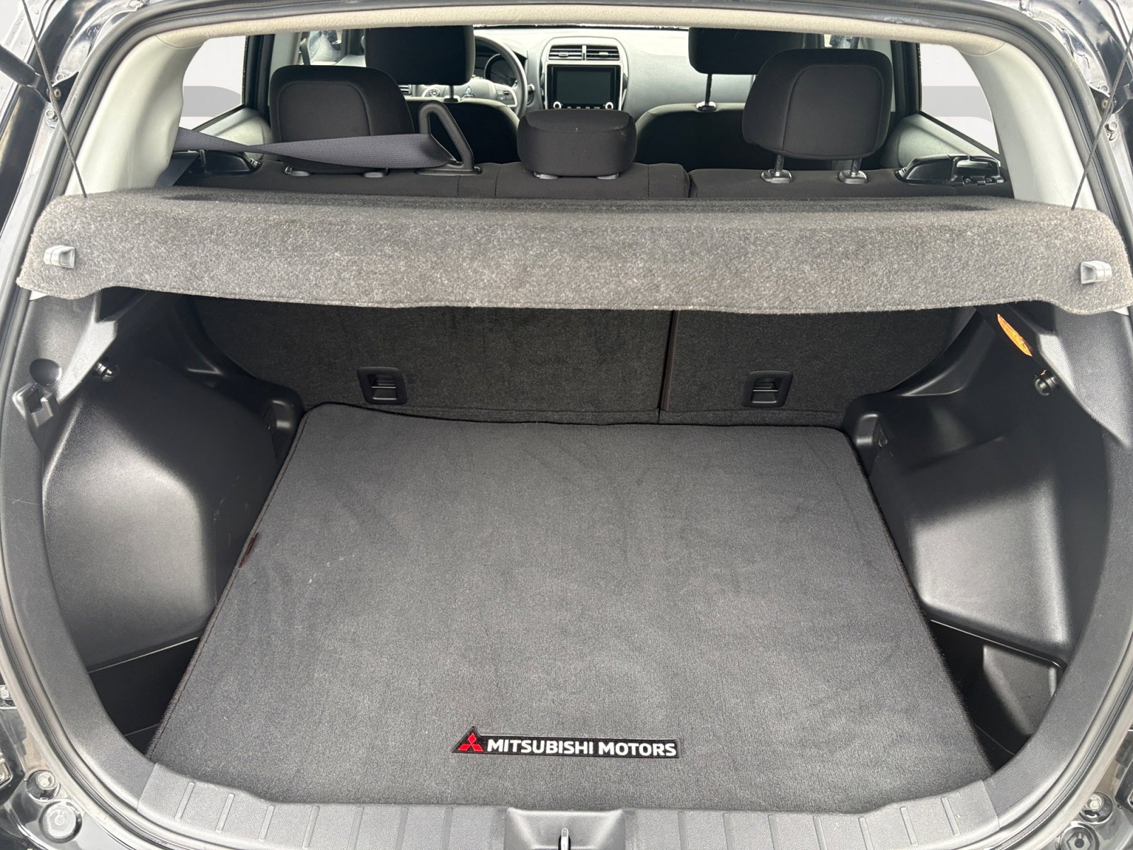 Used 2020 Mitsubishi Outlander Sport ES FWD image 13