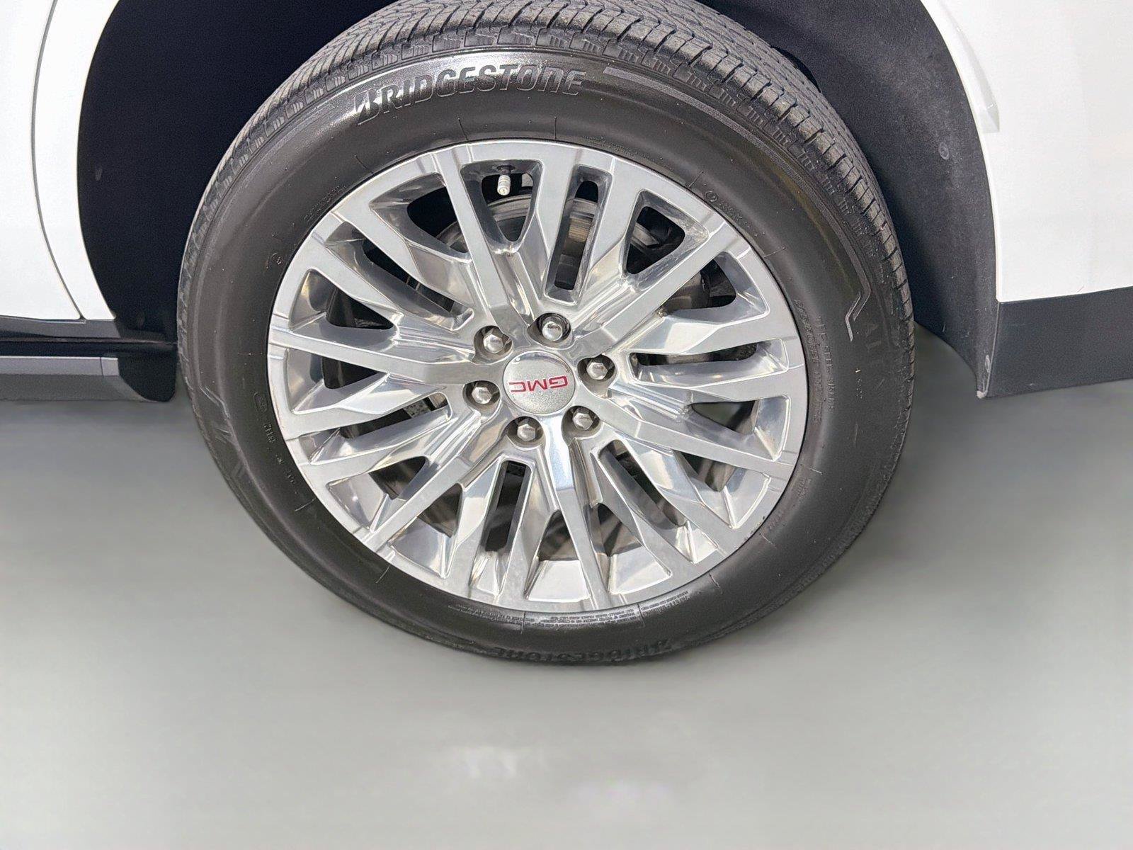 Used 2024 GMC Yukon Denali AWD/4WD image 33