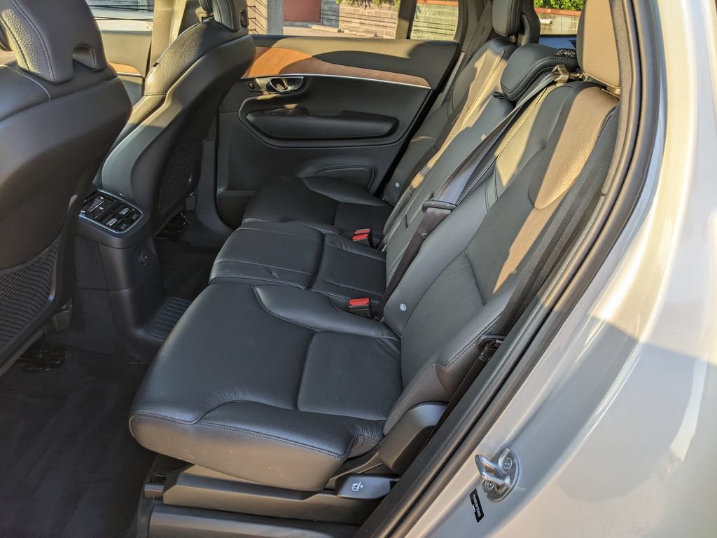 Certified 2023 Volvo XC90 T8 Plus w/ Protection Package Premier AWD/4WD image 23