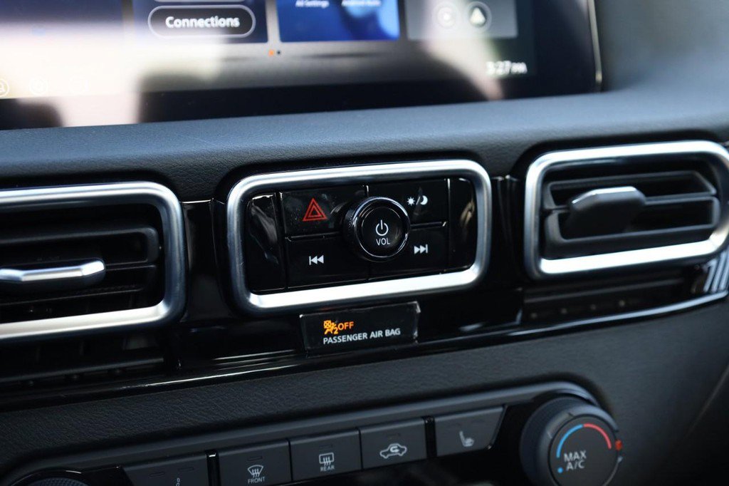 New 2026 Nissan Sentra S w/ S Cold Weather Package image 12