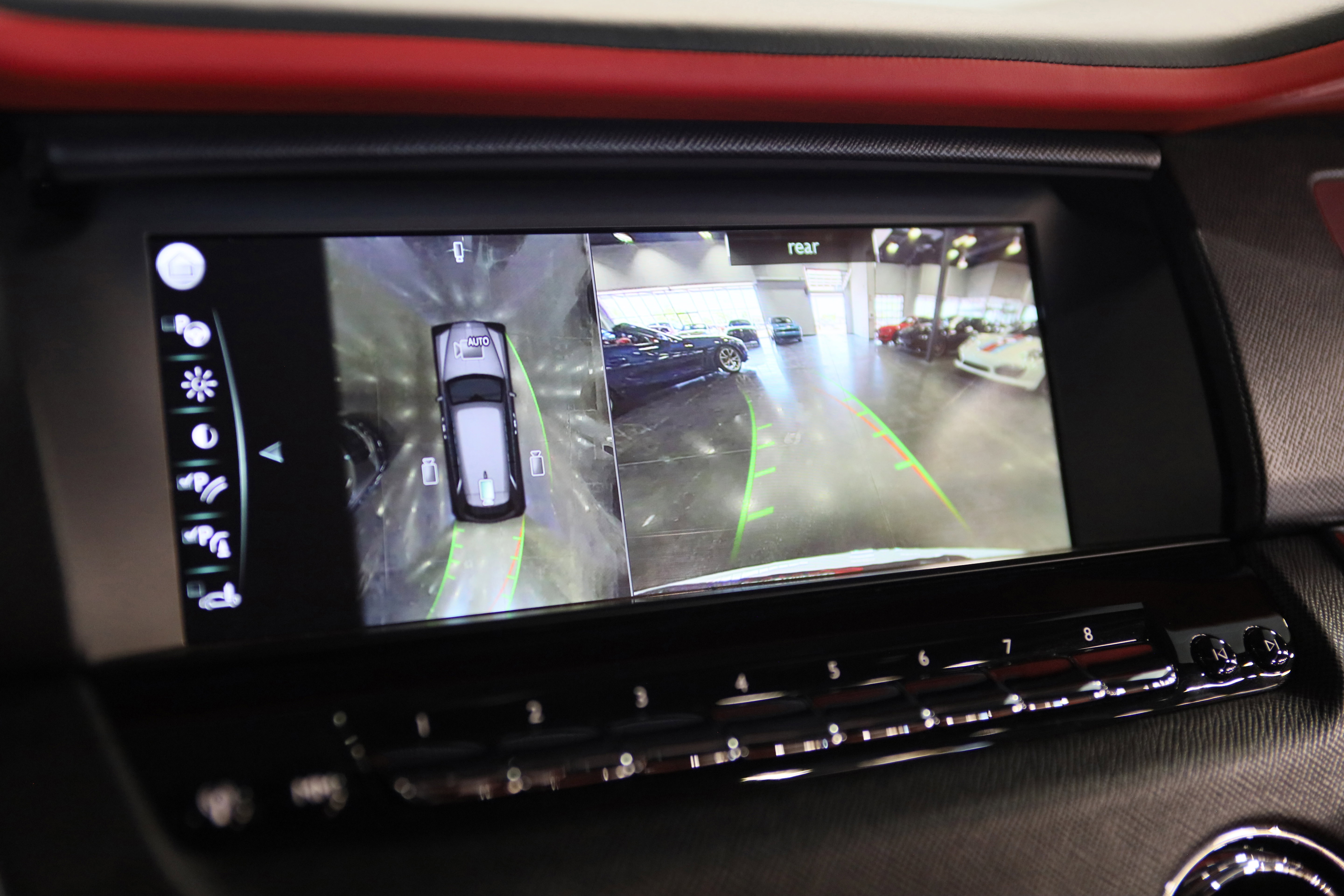 Used 2023 Rolls-Royce Cullinan AWD/4WD image 31