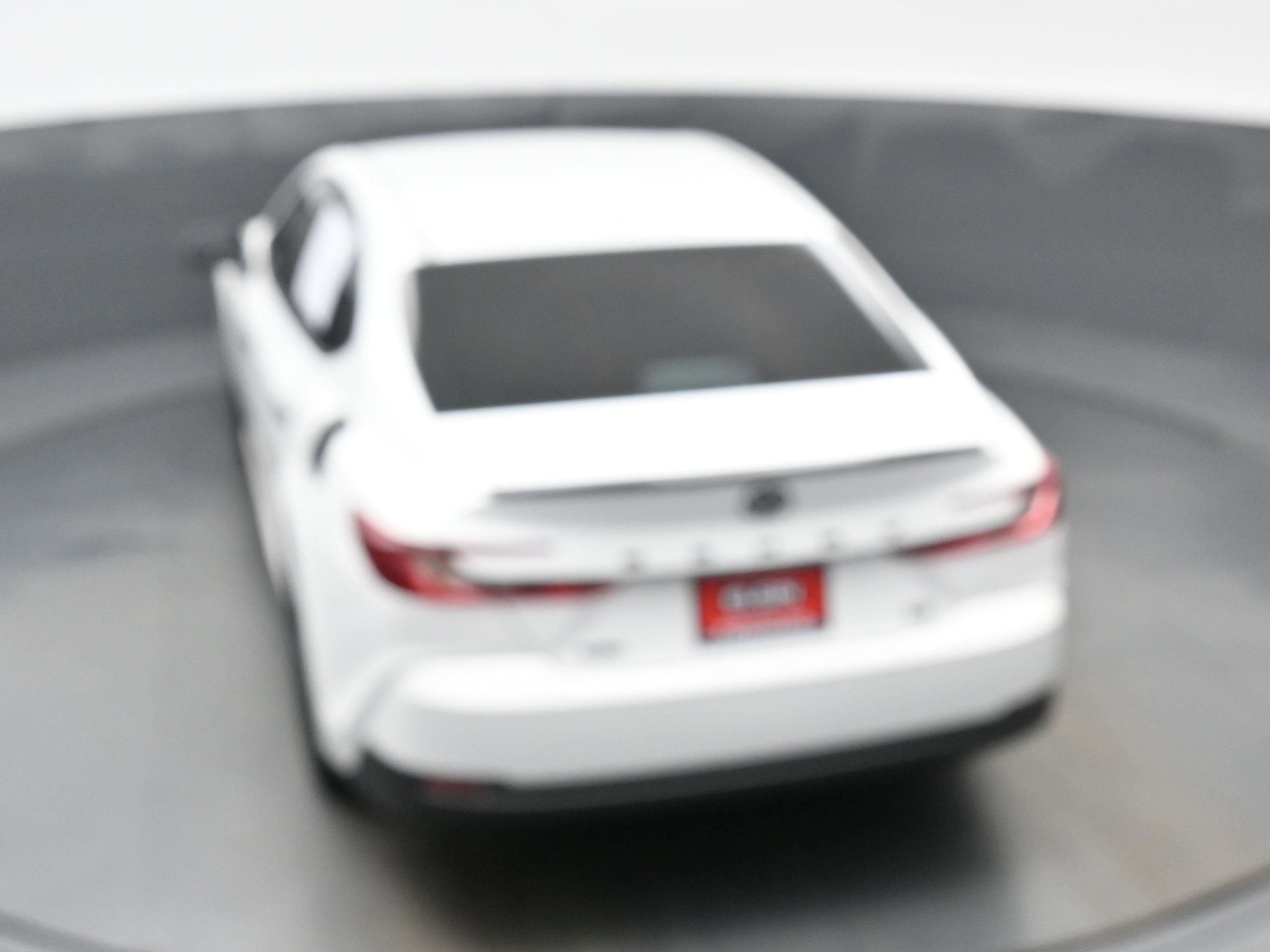 Used 2025 Toyota Camry LE w/ Convenience Package image 39