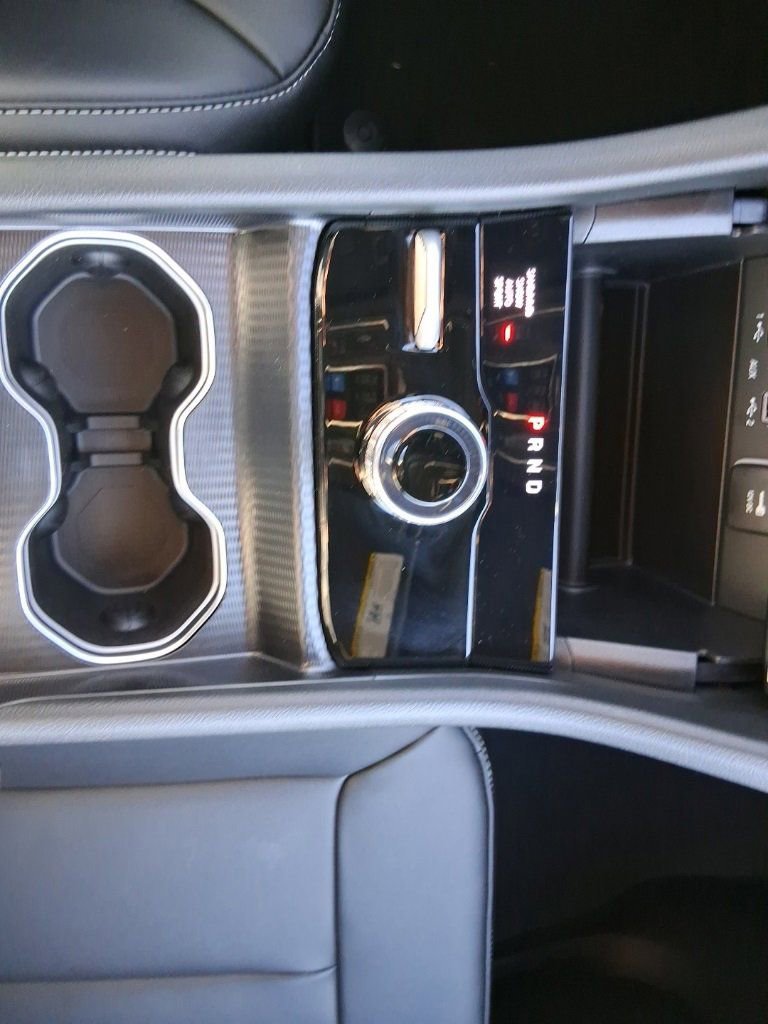 New 2025 Jeep Grand Cherokee L Limited w/ Trailer Tow Package image 38