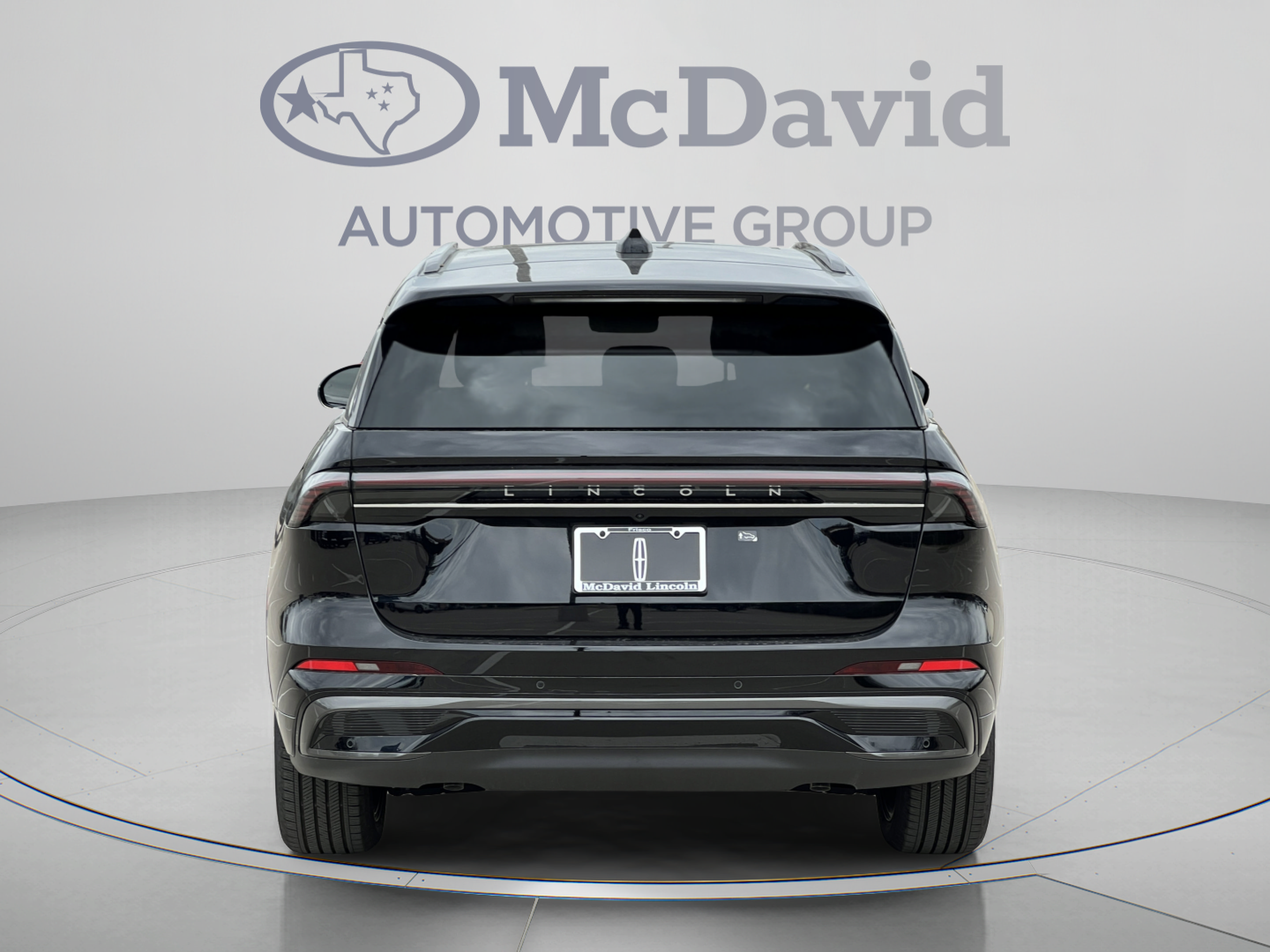 New 2026 Lincoln Nautilus Reserve w/ Jet Appearance Package AWD/4WD image 5