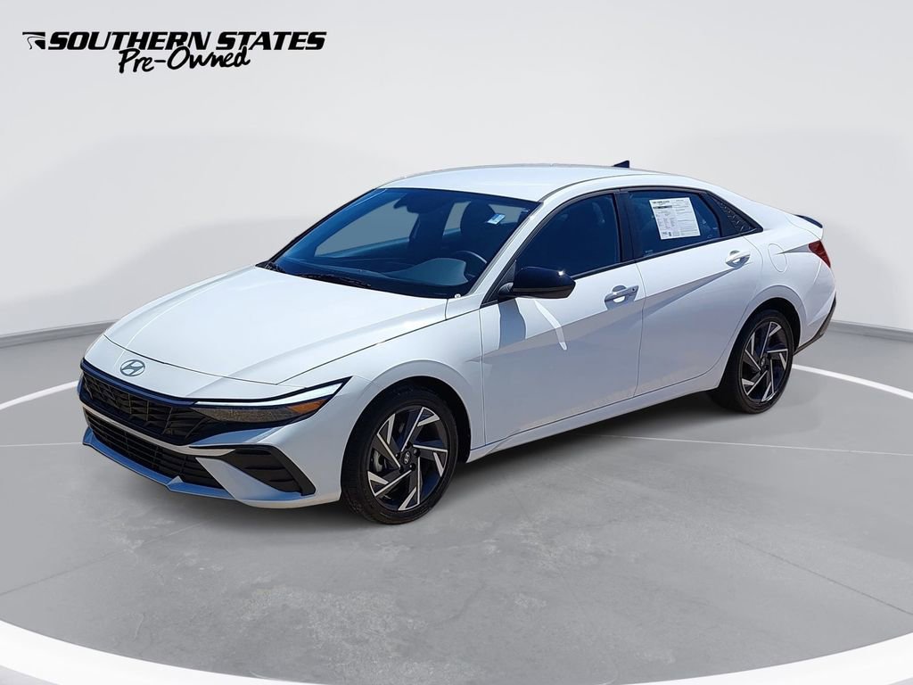 Used 2025 Hyundai Elantra SEL