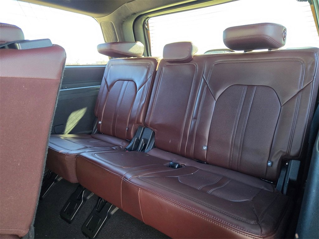Used 2024 Ford Expedition Limited image 22