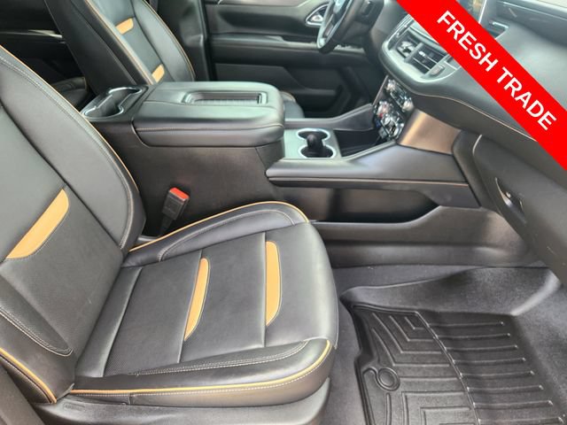 Used 2024 GMC Yukon AT4 w/ Technology Package AWD/4WD image 13