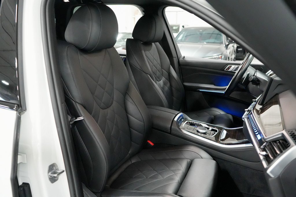 Used 2024 BMW X5 xDrive40i w/ M Sport Package image 15