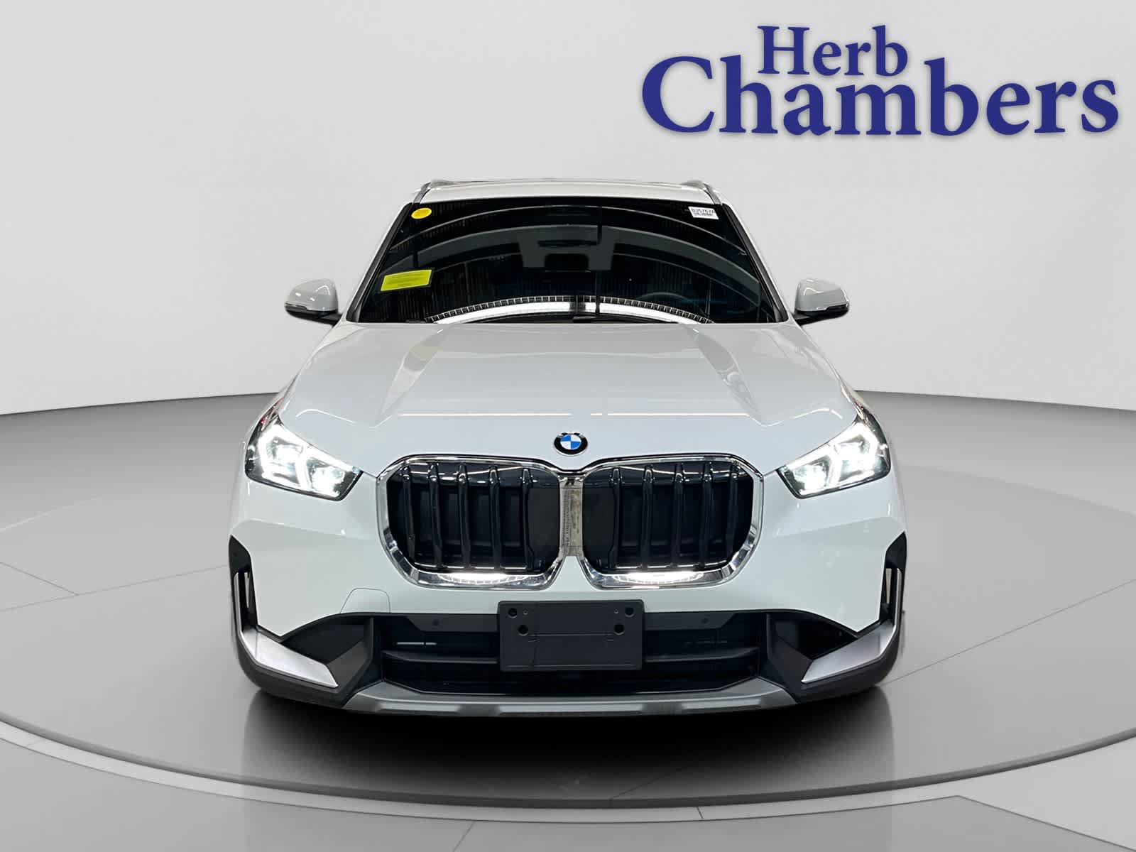 Used 2023 BMW X1 xDrive28i image 2