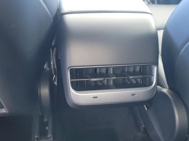 Used 2021 Tesla Model Y Long Range image 25