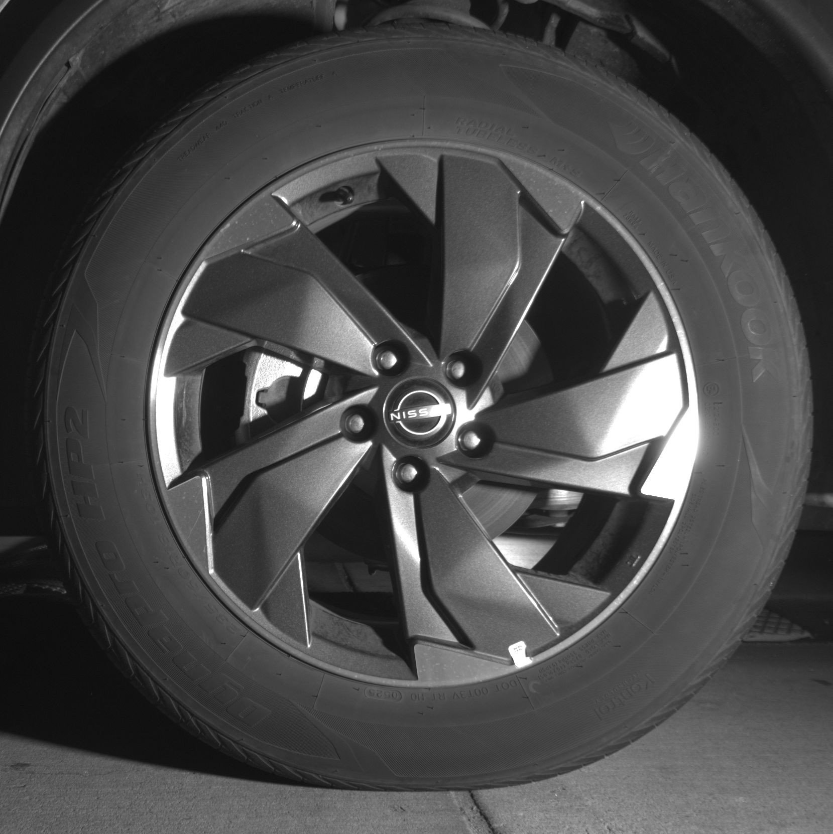 Used 2025 Nissan Rogue SV AWD/4WD image 12