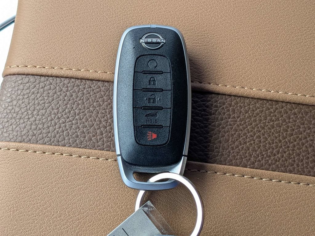 Used 2025 Nissan Armada SL w/ Captain's Chari Seat Package AWD/4WD image 30