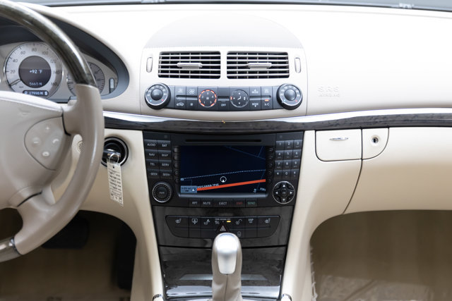 Used 2006 Mercedes-Benz E 350 Sedan image 72