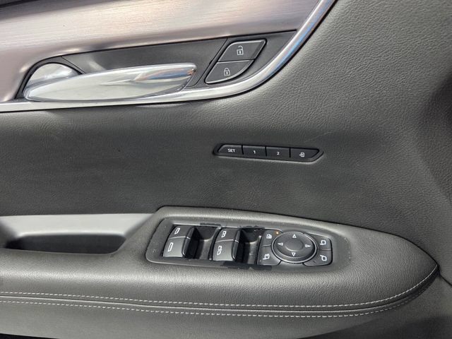 Used 2023 Cadillac XT6 Luxury FWD image 32