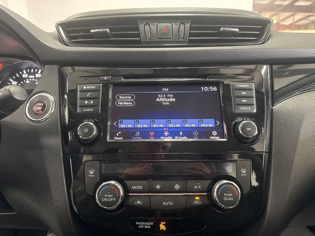 Used 2020 Nissan Rogue Sport SV AWD/4WD image 16