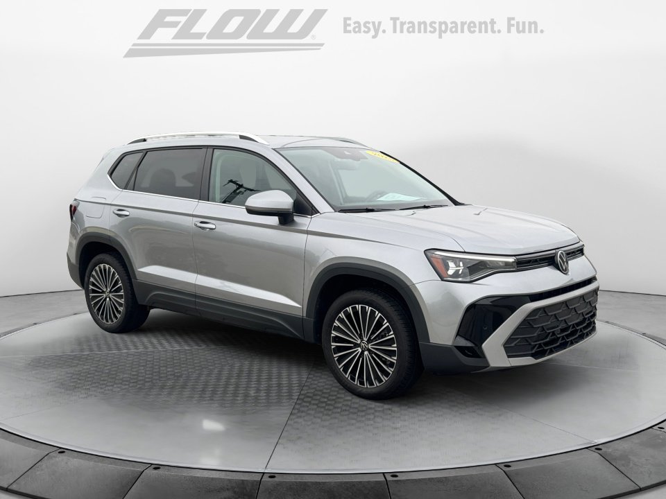 Certified 2025 Volkswagen Taos SE