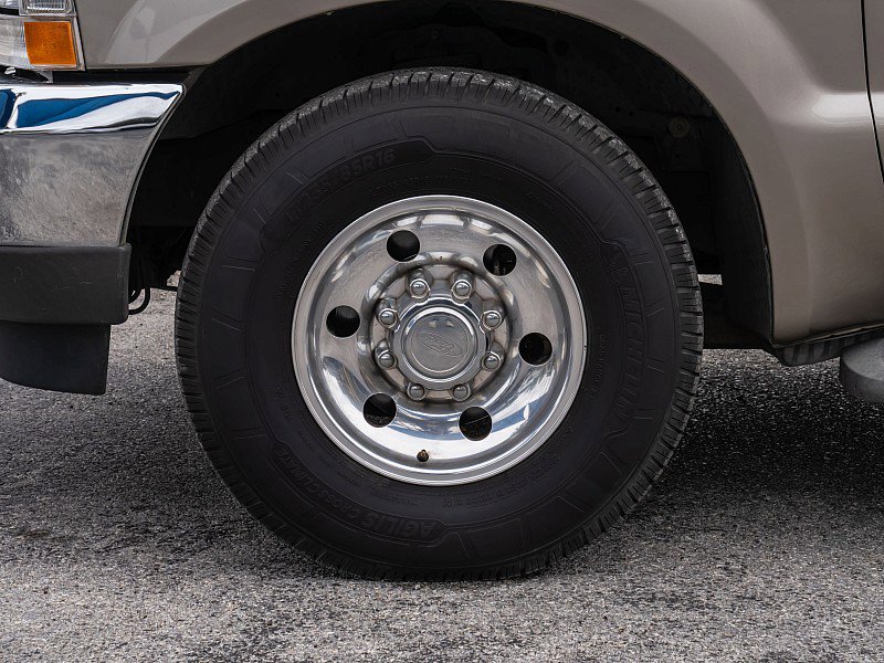 Used 2004 Ford F250 XL image 31