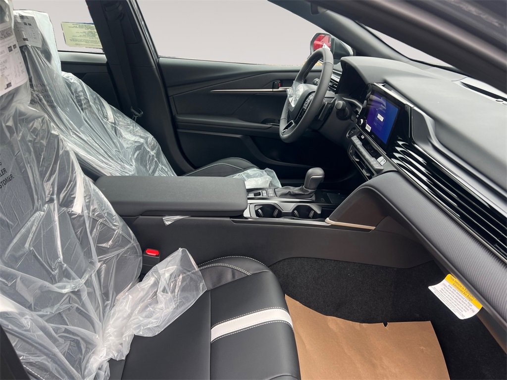 New 2026 Toyota Camry SE image 15