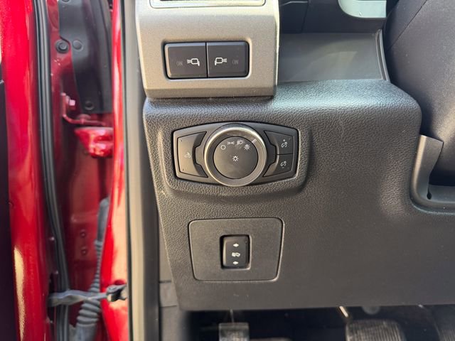 Used 2017 Ford F150 Raptor w/ Equipment Group 802A Luxury image 13