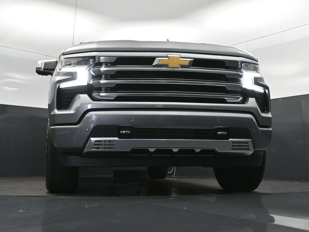 New 2026 Chevrolet Silverado 1500 High Country w/ Technology Package AWD/4WD image 40