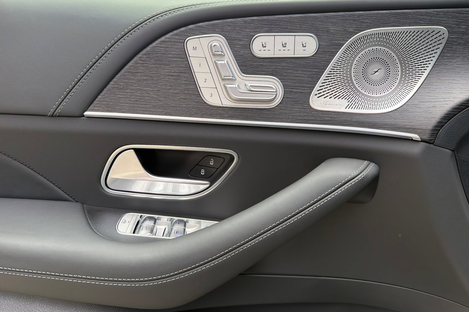 New 2026 Mercedes-Benz GLS 63 AMG 4MATIC image 10