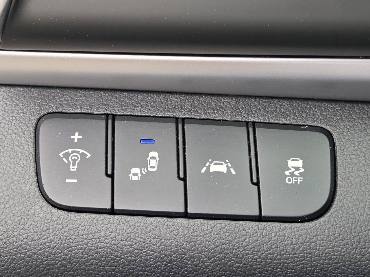 Used 2019 Hyundai Elantra SEL w/ Cargo Package FWD image 23