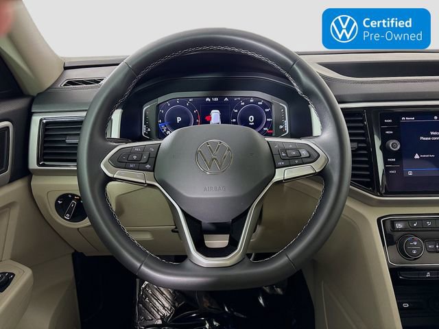 Certified 2022 Volkswagen Atlas SE w/ Black Wheel Package AWD/4WD image 11